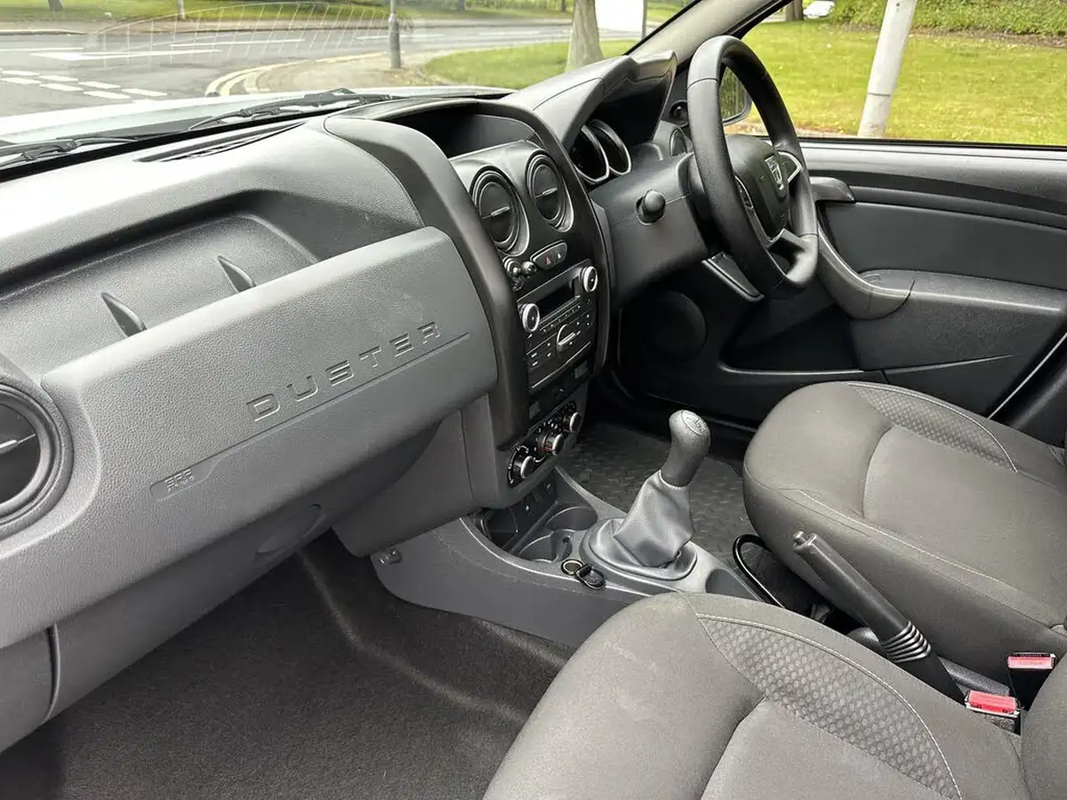 2017-dacia-duster-16-sce-ambiance-big-24