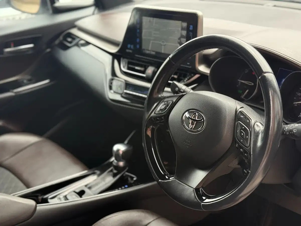 2018-toyota-c-hr-18-vvt-i-excel-big-33