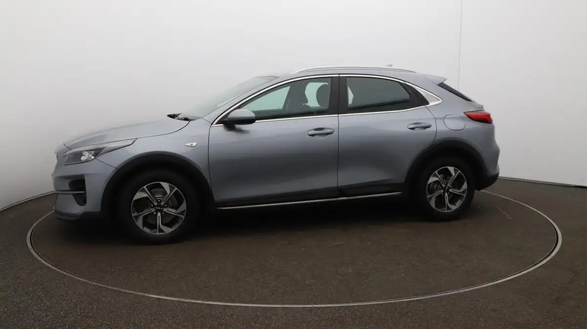 2022-kia-xceed-10-t-gdi-2-big-66