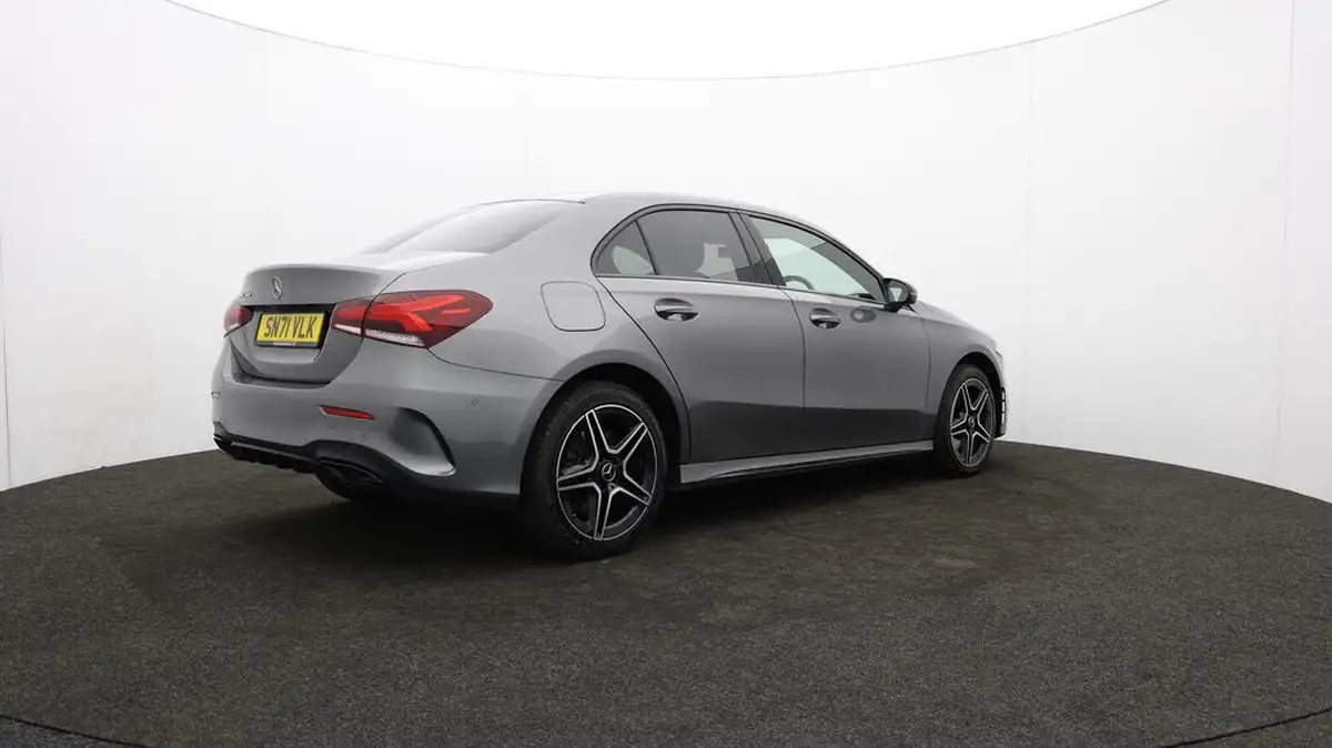 2021-mercedes-benz-a-class-20-a250-amg-line-executive-edition-saloon-4d-big-35