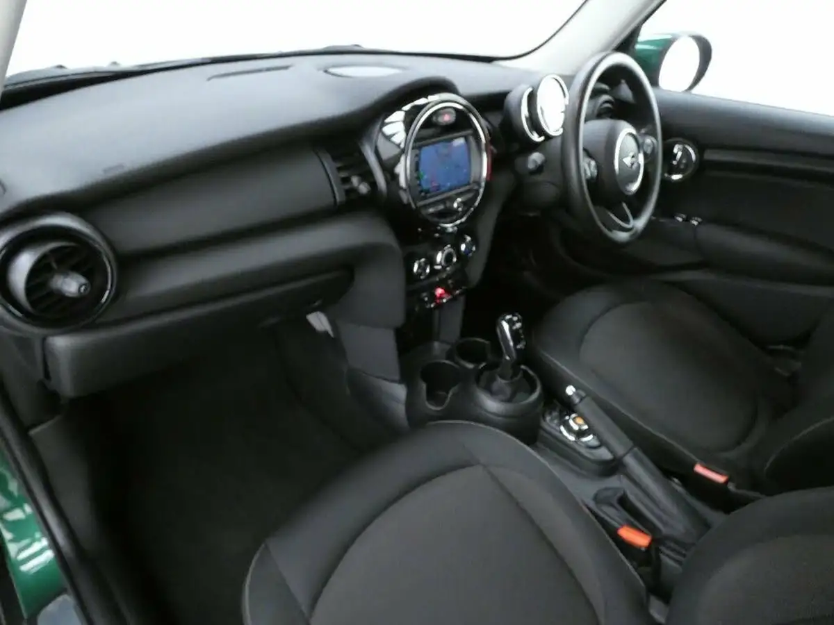 2021-mini-cooper-15-one-classic-series-ii-5d-auto-big-20