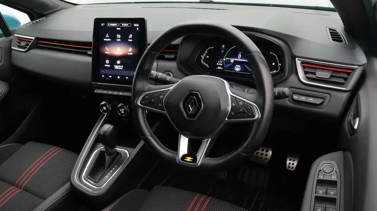 2022-renault-clio-16-rs-line-140ps-rs-line-e-tech-hybrid-big-9