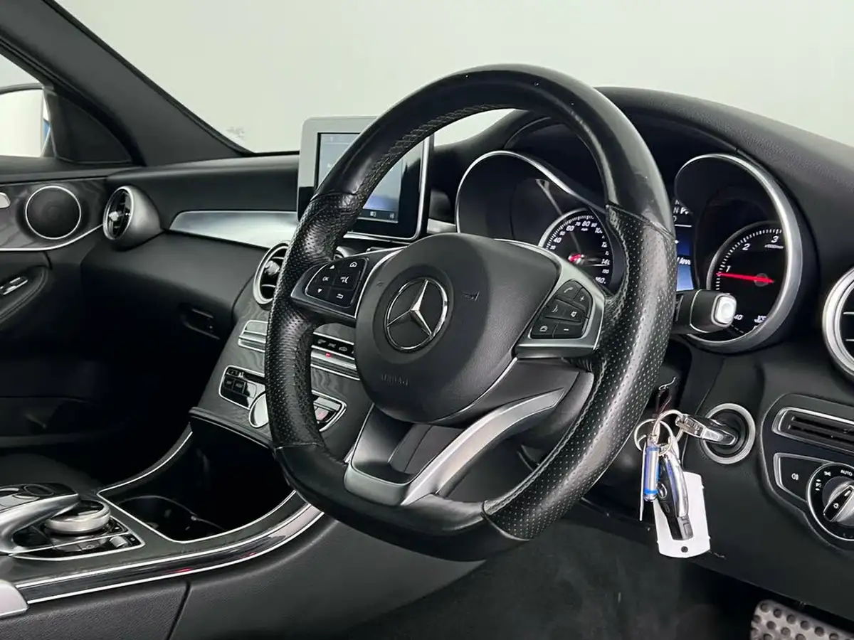 2016-mercedes-benz-c-class-21d-c220d-amg-line-170ps-ss-saloon-4d-auto-big-13