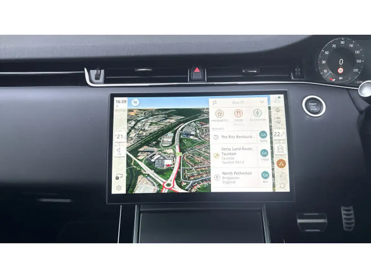 2024-land-rover-range-rover-evoque-15-p270e-dynamic-hse-big-13