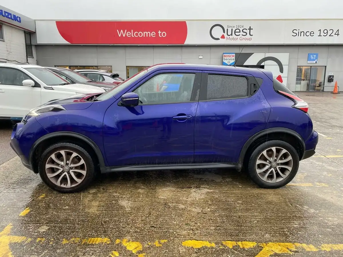 2015-nissan-juke-12-tekna-big-2