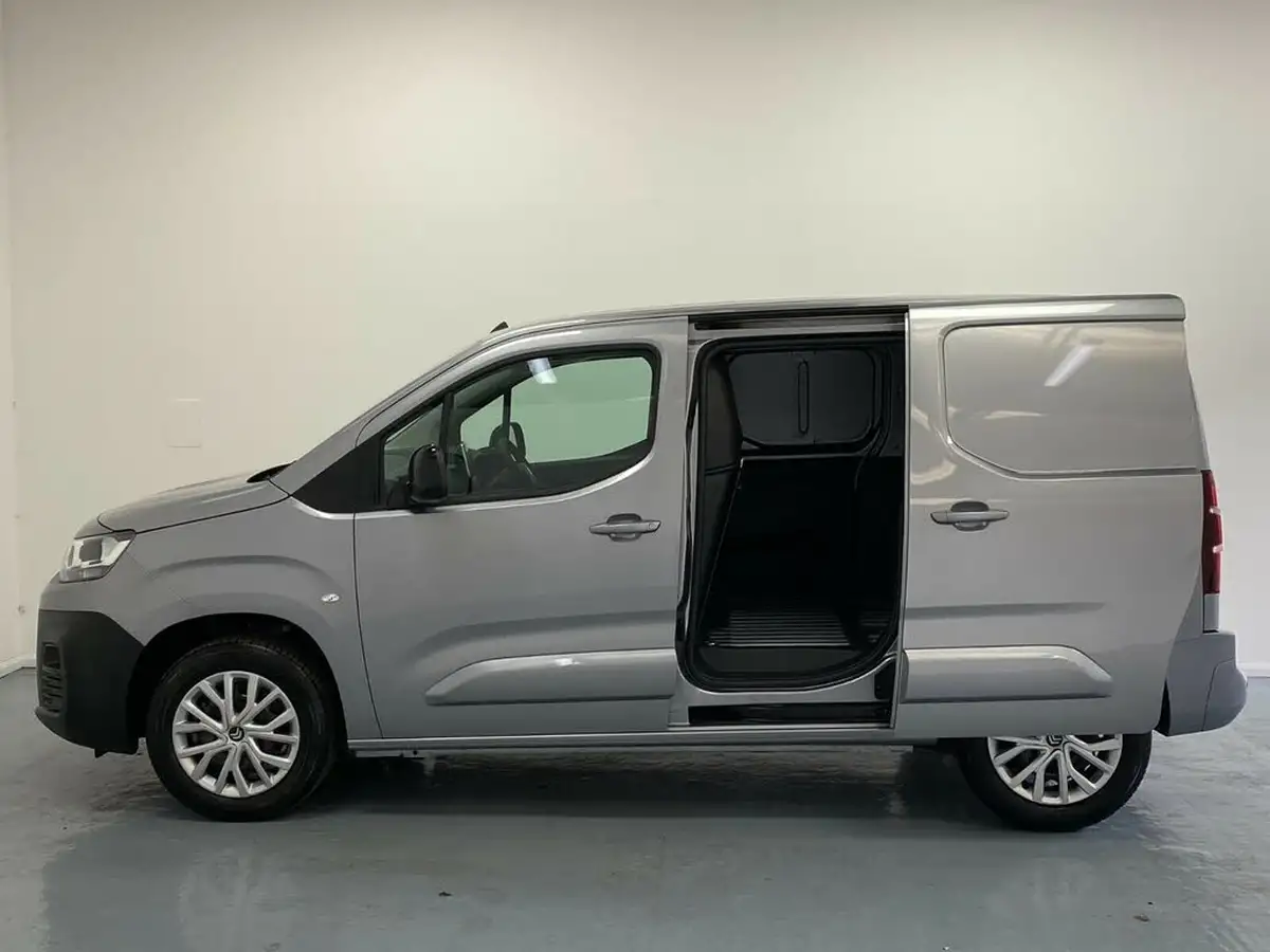 2023-citroen-berlingo-15-bluehdi-1000-driver-edition-100pseu6d-big-6
