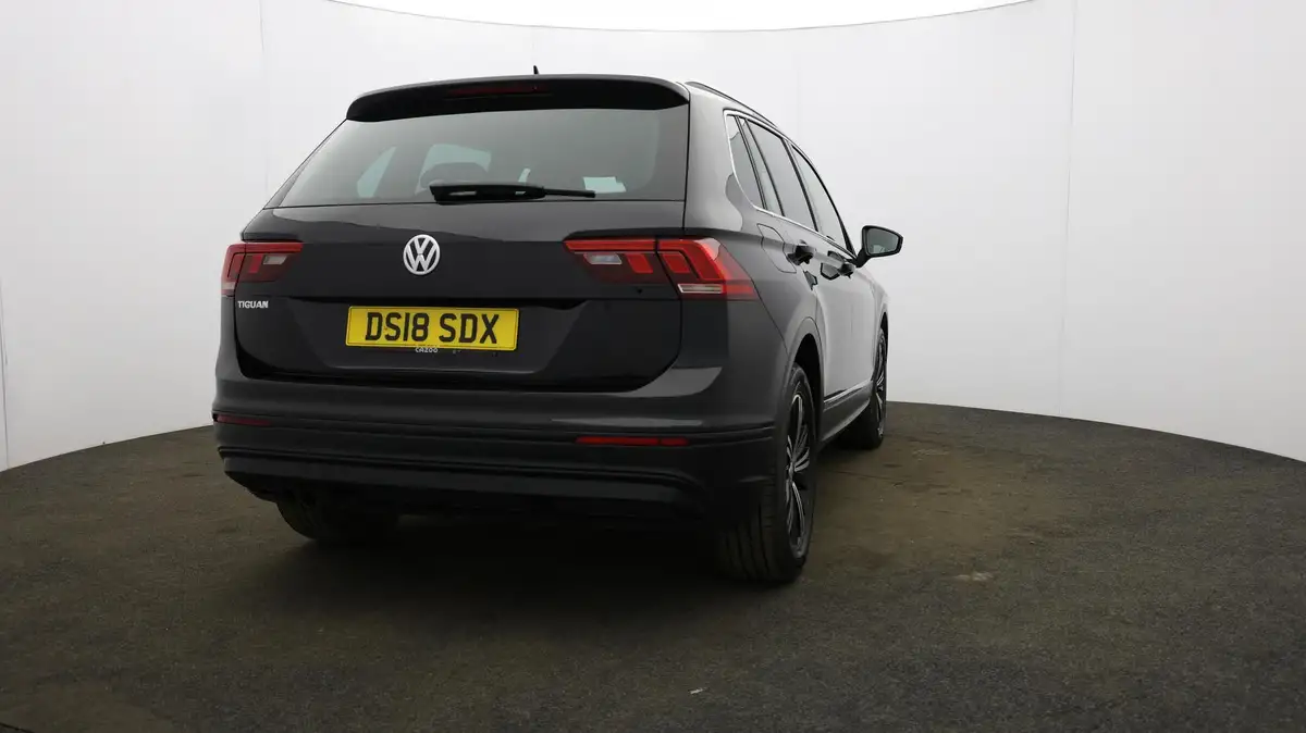 2018-volkswagen-tiguan-20tdi-se-navigation-150ps-ss-dsg-big-60