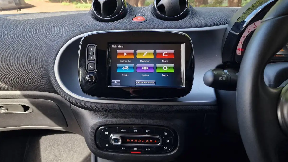 2016-smart-forfour-10-passion-70bhp-premiumss-twinamic-big-15