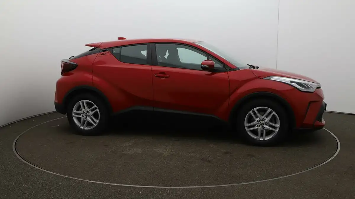 2022-toyota-c-hr-18-vvt-i-icon-big-41