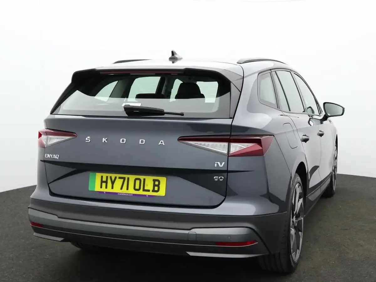 2021-skoda-enyaq-e-60-62-kwh-big-4