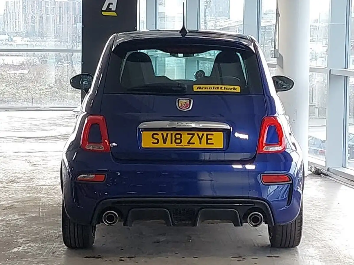 2018-abarth-595-14-tjet-big-9