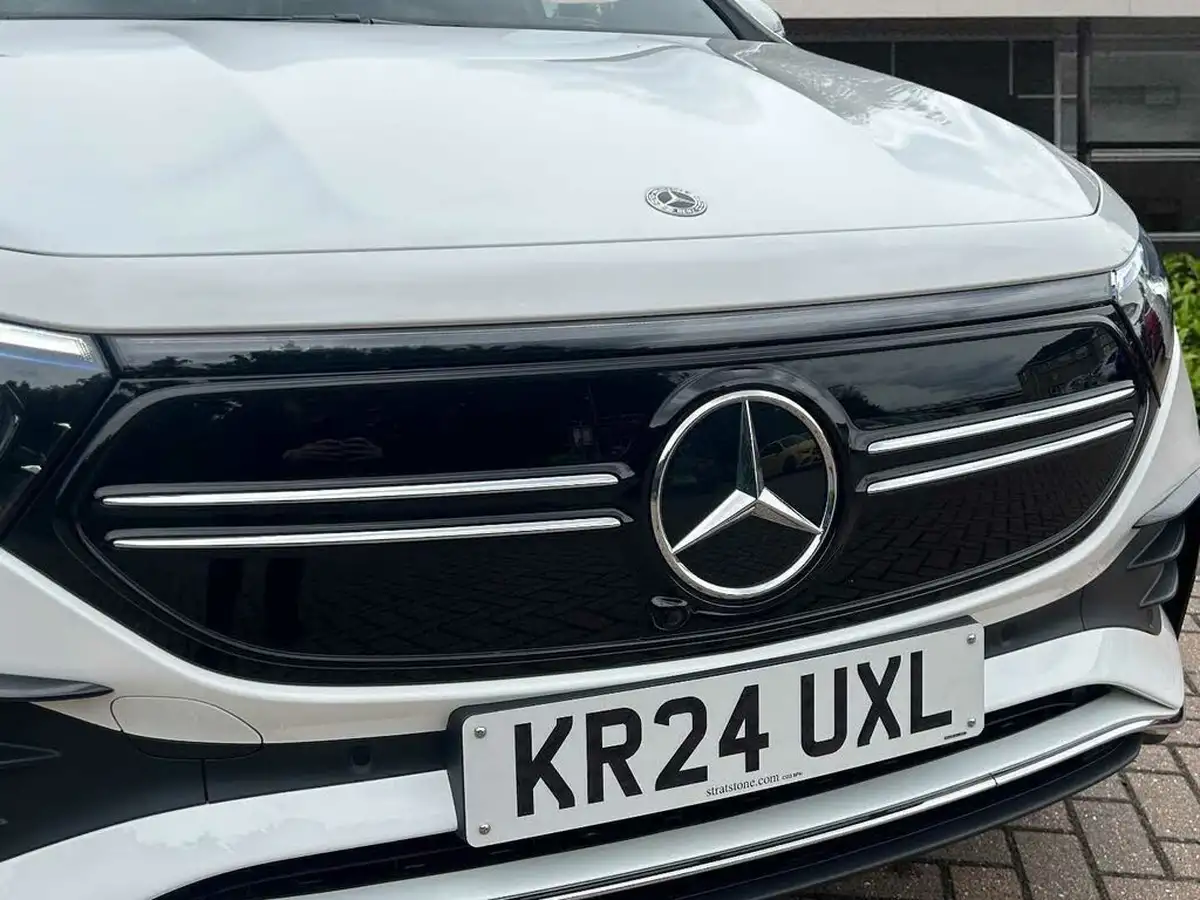 2024-mercedes-benz-eqa-e-eqa-300-amg-line-big-13