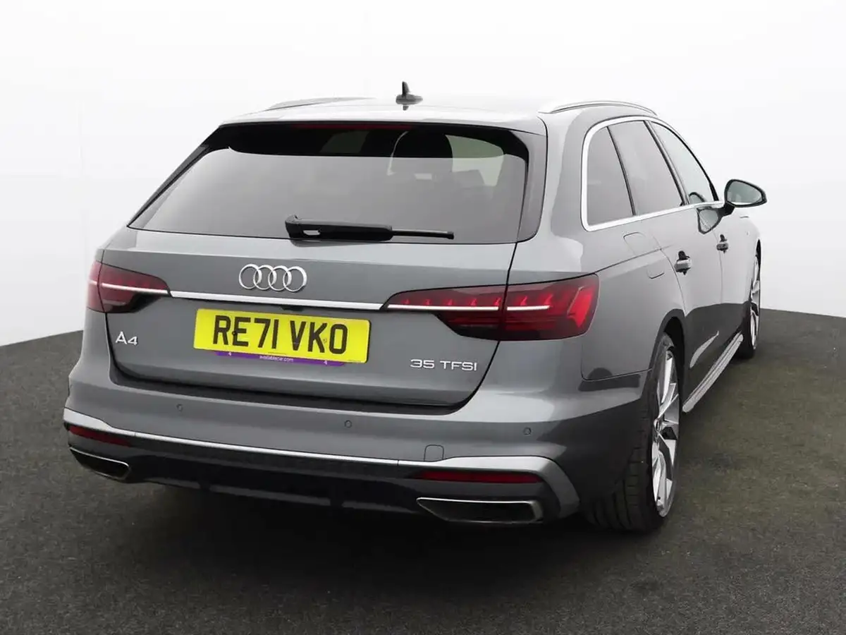 2022-audi-a4-avant-20-35-tfsi-s-line-tronic-big-4