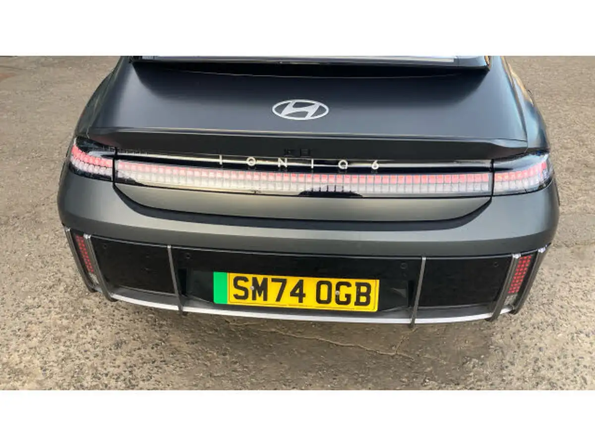 2024-hyundai-ioniq-6-e-ultimate-325ps-dual-motor-awd-big-55