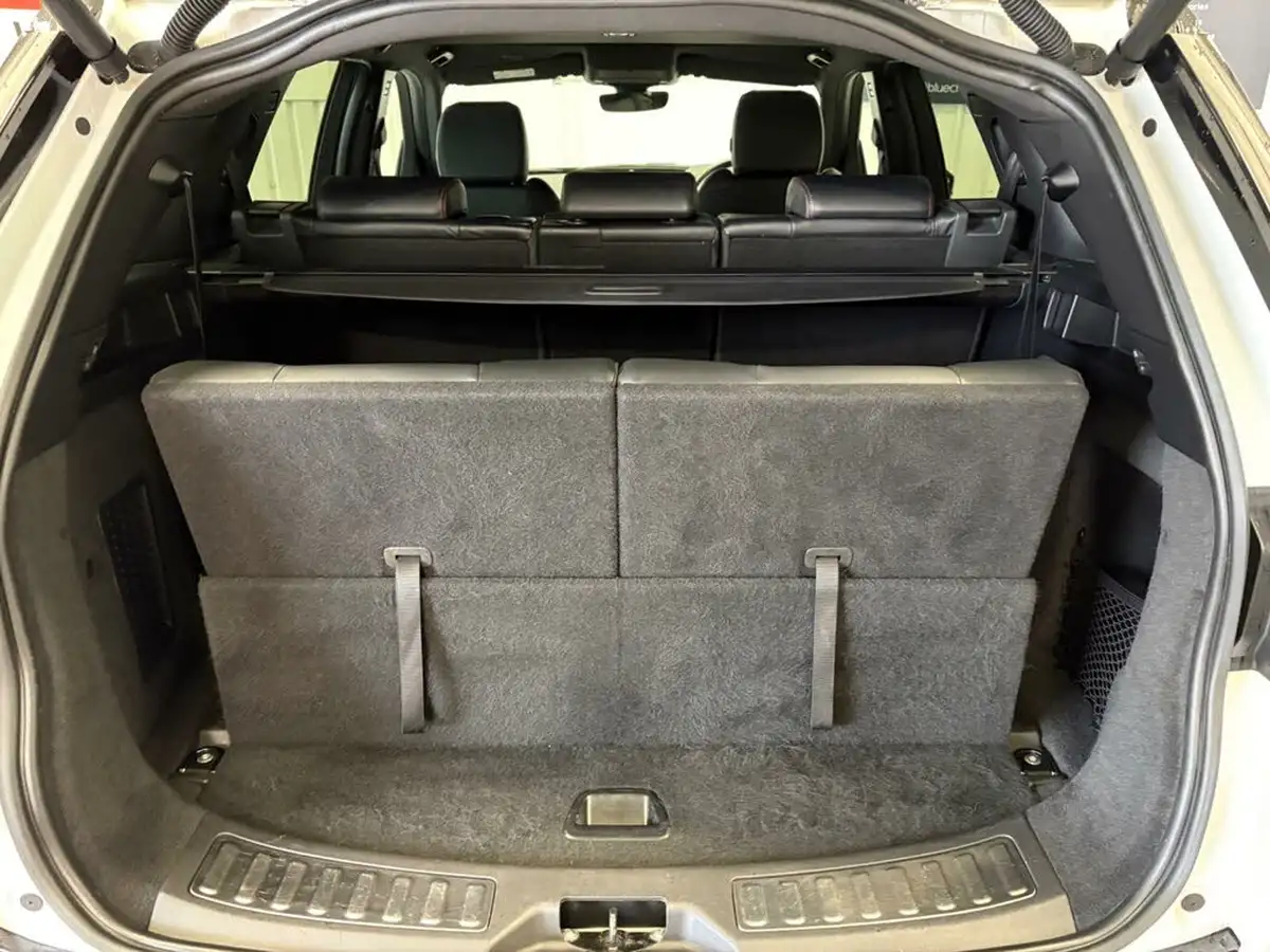 2021-land-rover-discovery-sport-20-d165-r-dynamic-s-plus-big-16