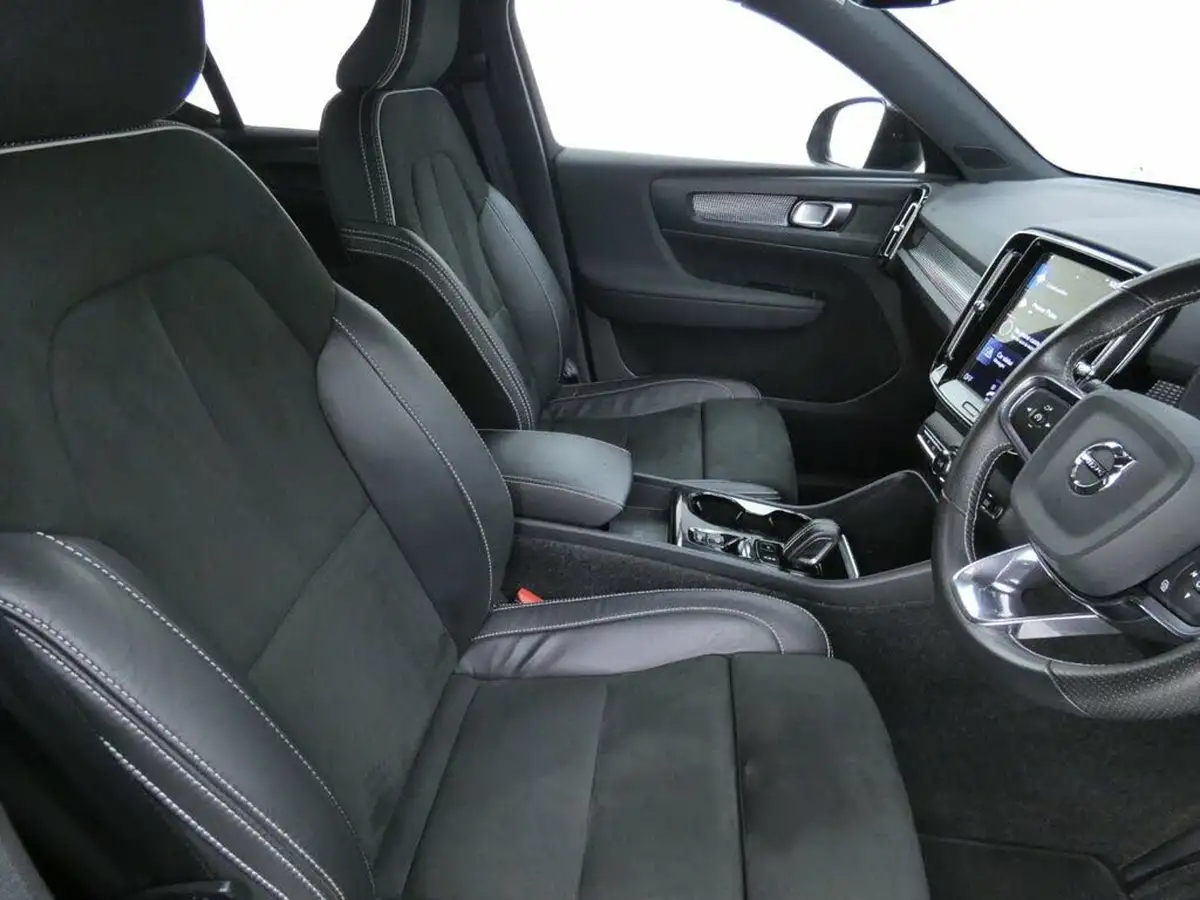 2021-volvo-xc40-15-t4-r-design-211bhp-big-9