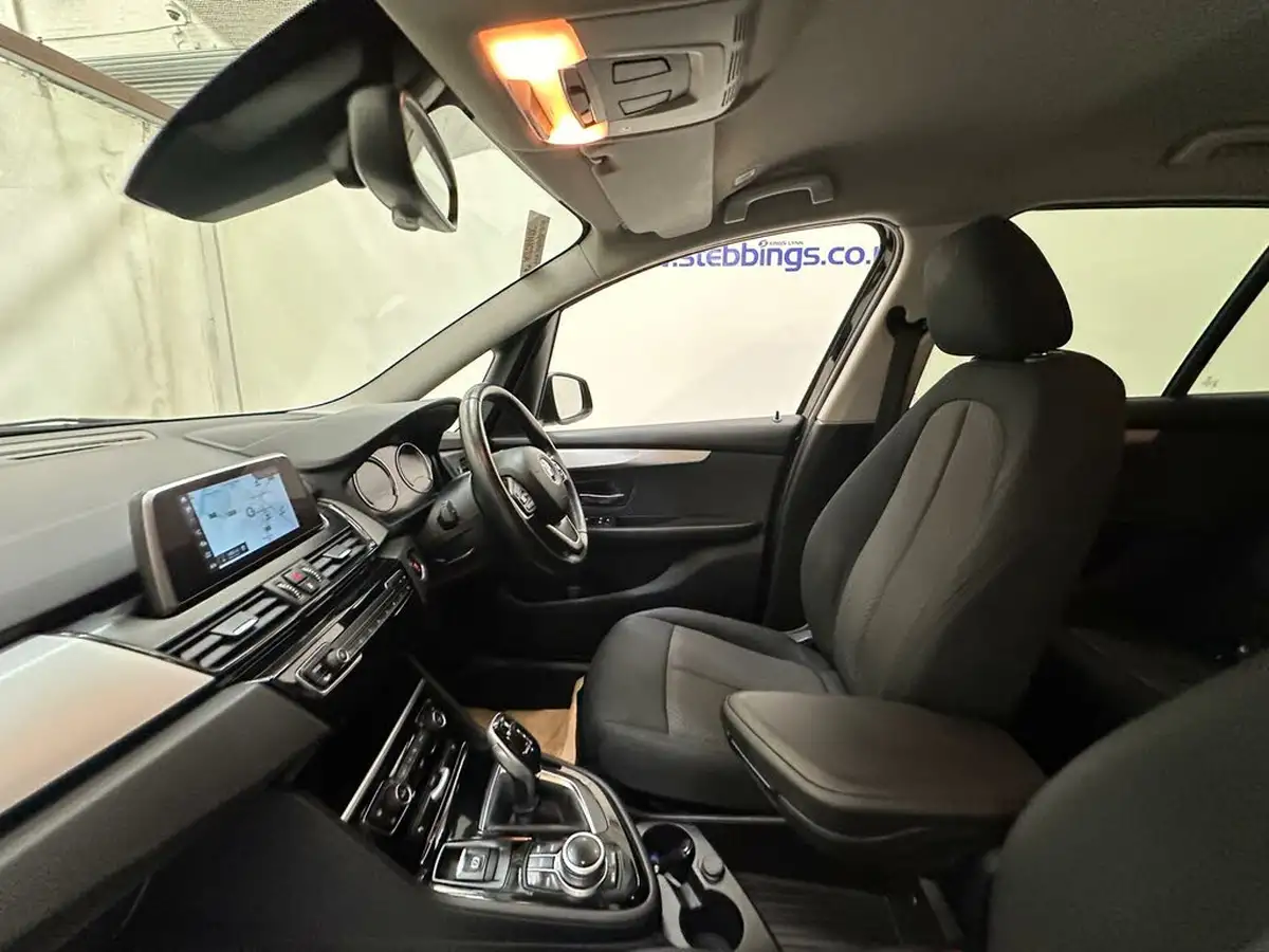 2020-bmw-2-series-15td-216d-se-gran-dct-big-25