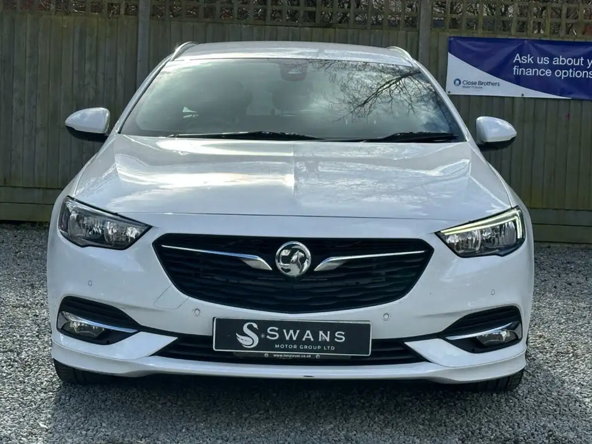 2019-vauxhall-insignia-sports-tourer-20td-sri-vx-line-nav-blueinjection-ss-auto-big-10