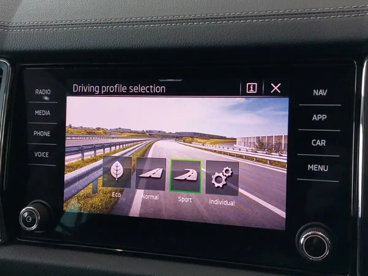2024-skoda-kodiaq-15-tsi-se-l-executive-dsg-big-17
