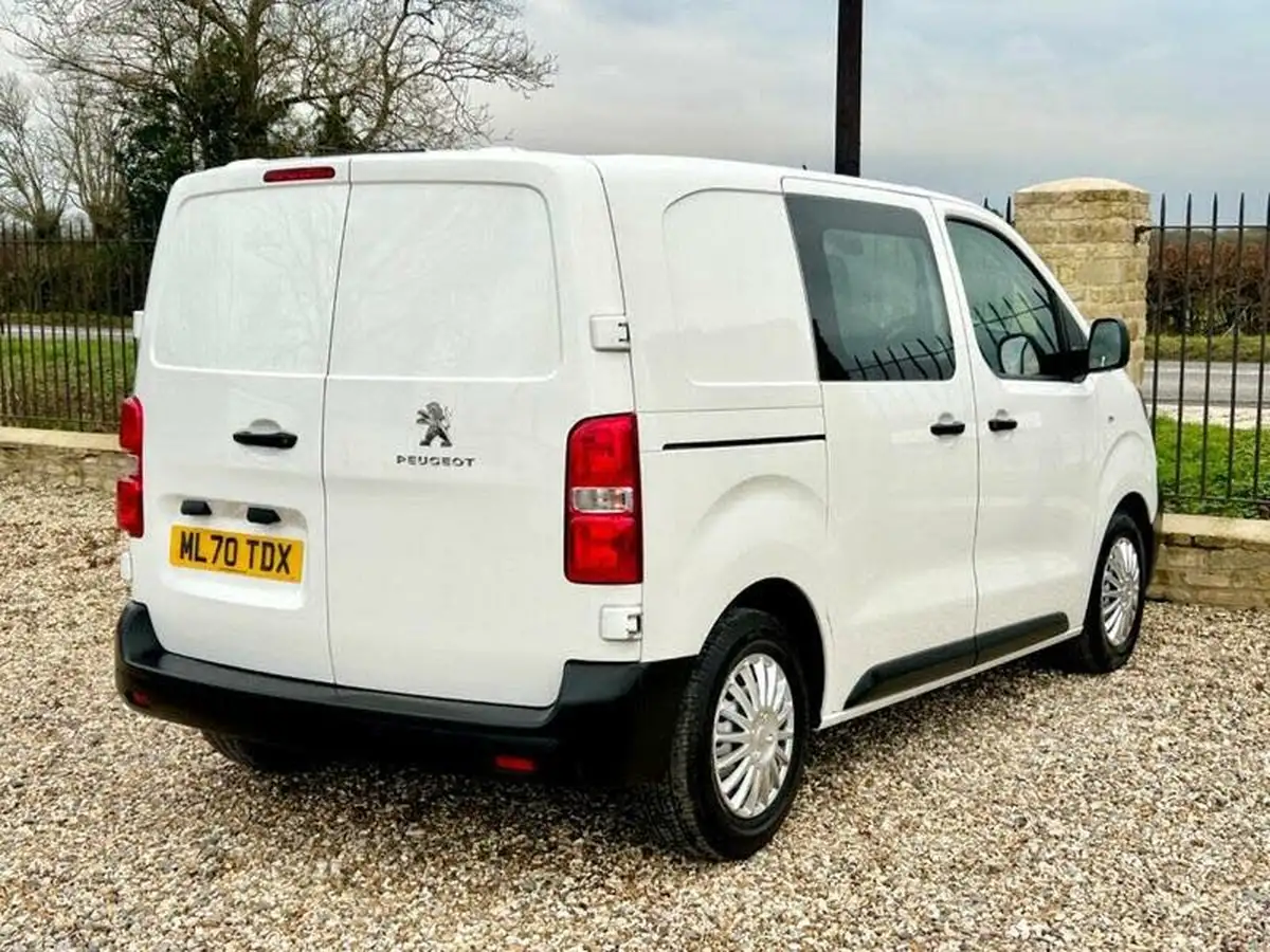 2020-peugeot-expert-big-6