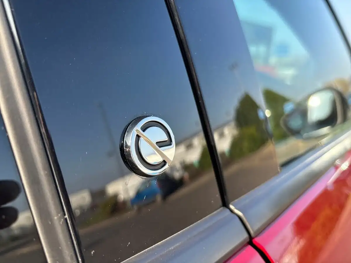 2023-vauxhall-corsa-e-gs-electric-136ps-11kw-charger-big-30