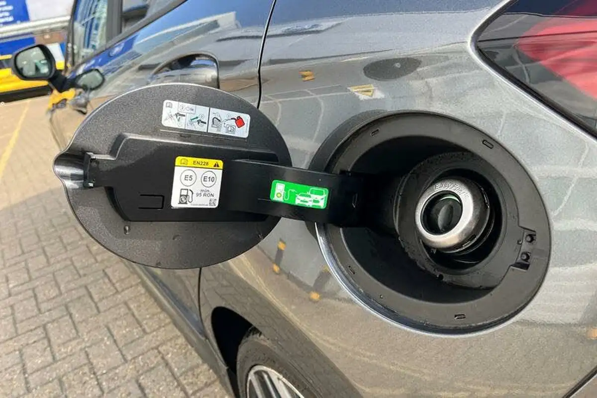 2022-ford-fiesta-10t-st-line-vignale-125ps-hybrid-mhev-5d-big-28