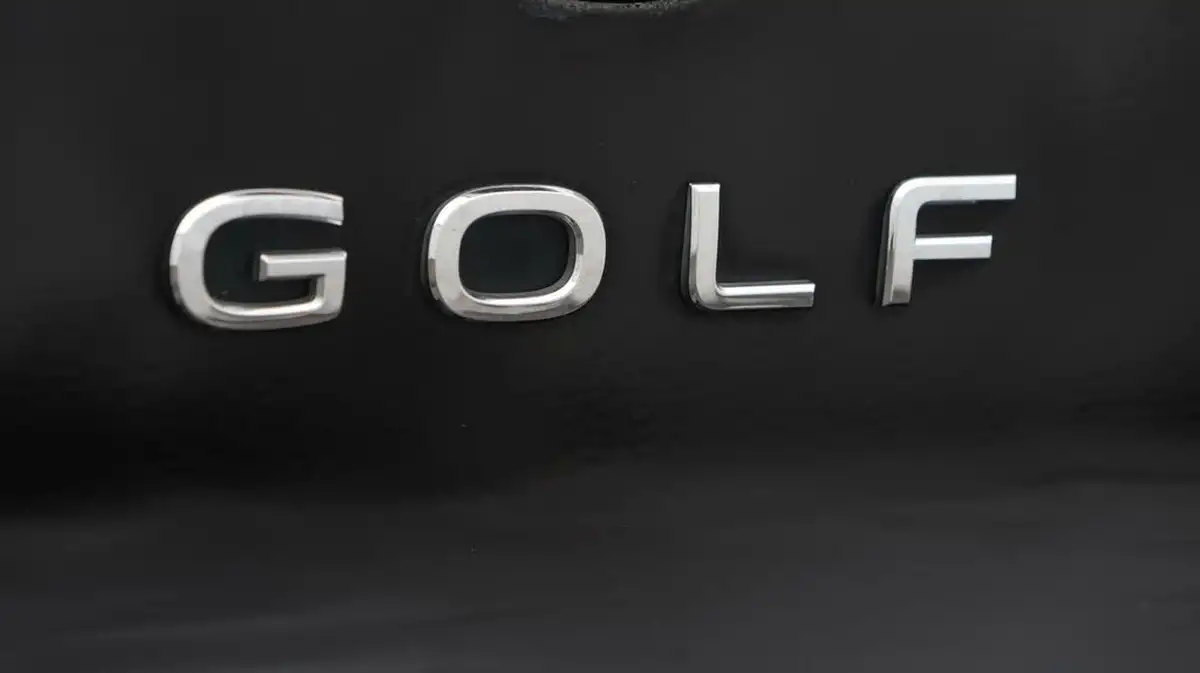 2021-volkswagen-golf-15-etsi-r-line-150ps-hatchback-big-22