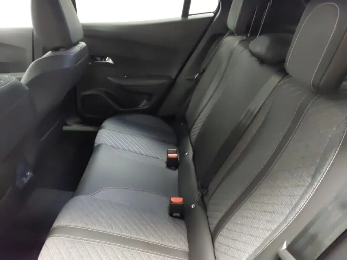 2024-peugeot-2008-suv-12-puretech-allure-130ps-big-5