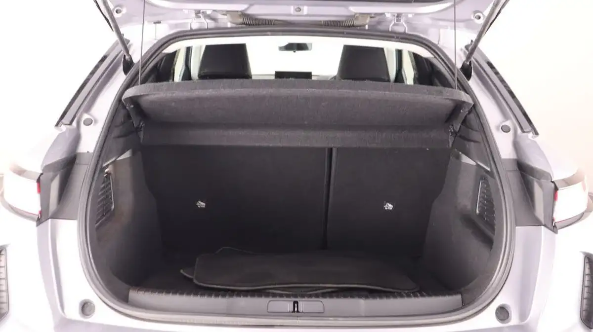2021-ds-ds-3-crossback-12-puretech-prestige-130ps-eat8-big-16