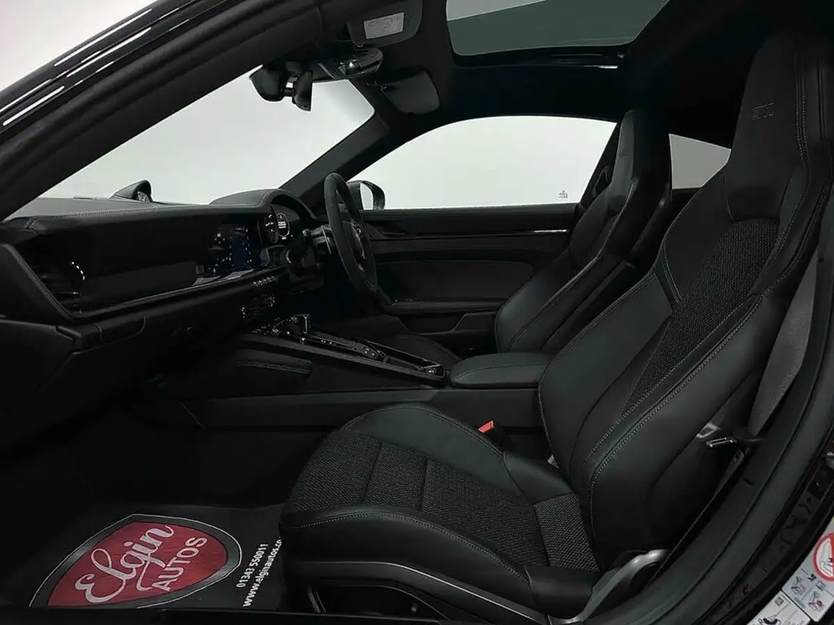 2024-porsche-911-30-carrera-t-385ps-coupe-pdk-big-42