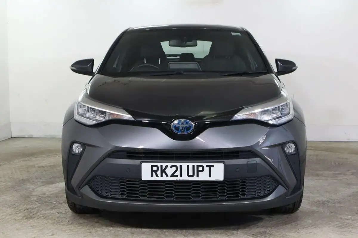 2021-toyota-c-hr-18-vvt-i-icon-big-4