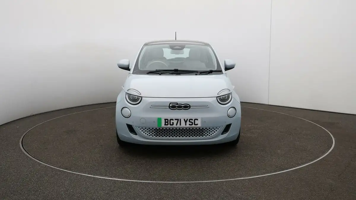2021-fiat-500-e-la-prima-big-33
