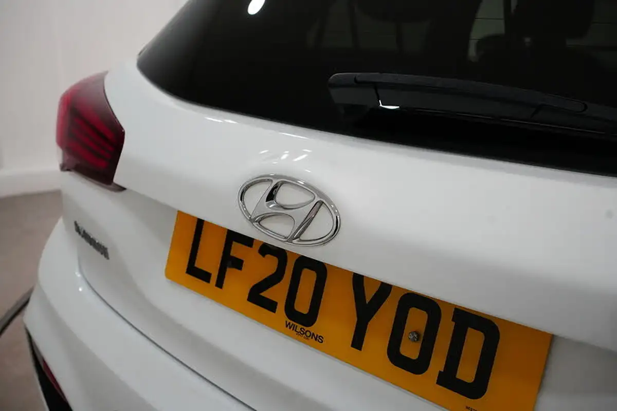 2020-hyundai-i20-12-play-big-13