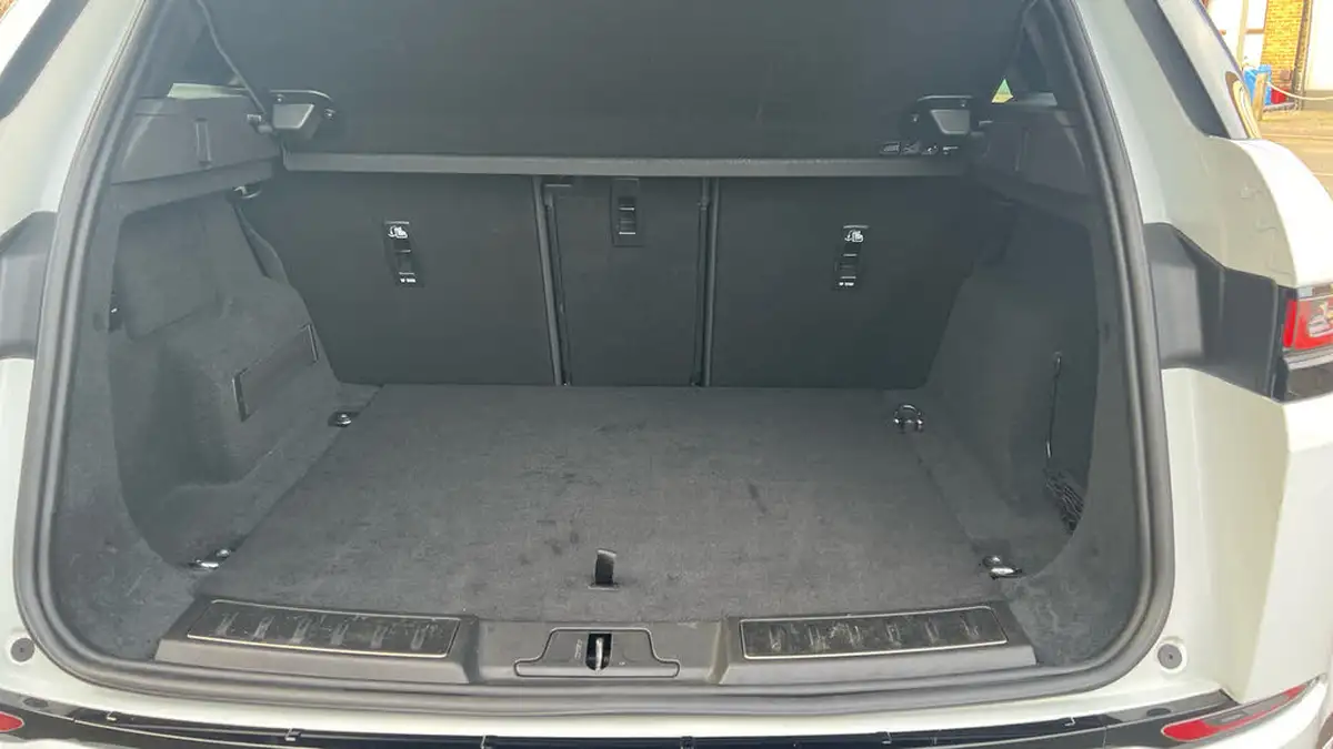 2021-land-rover-range-rover-evoque-15-p300e-r-dynamic-s-big-9