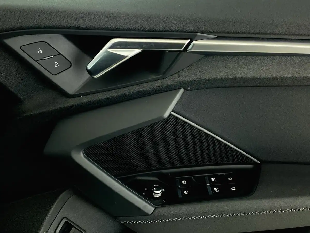 2021-audi-a3-14-40-tfsi-e-s-line-big-12