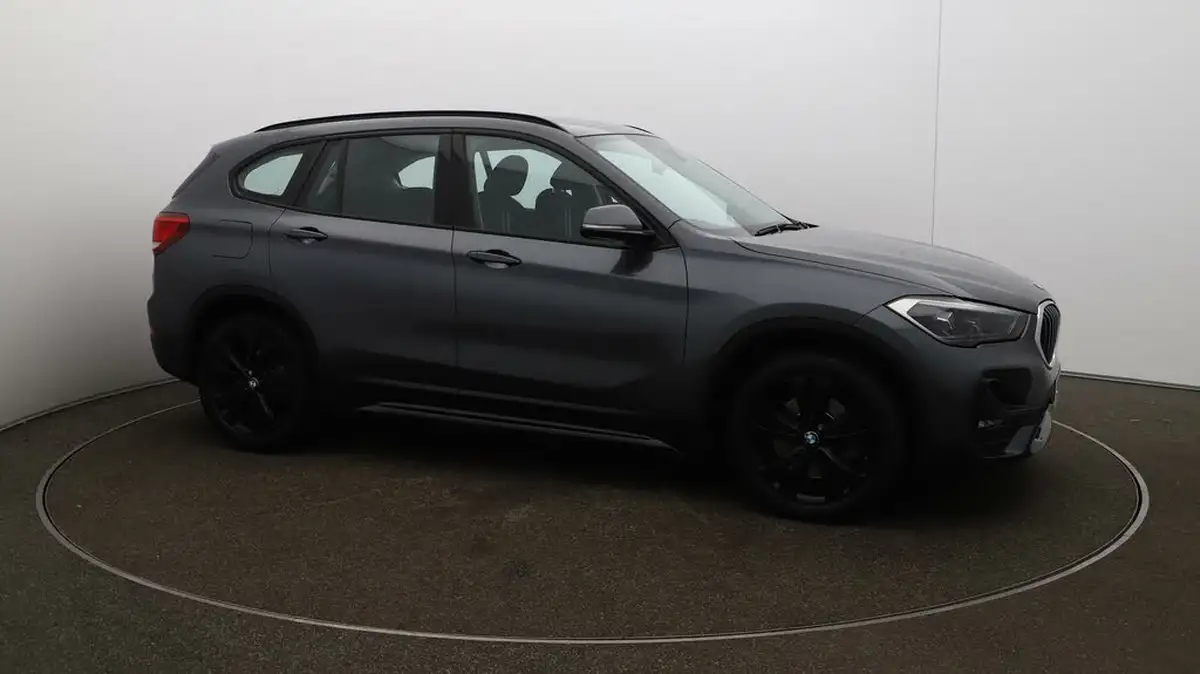 2021-bmw-x1-20-sdrive20i-sport-big-39