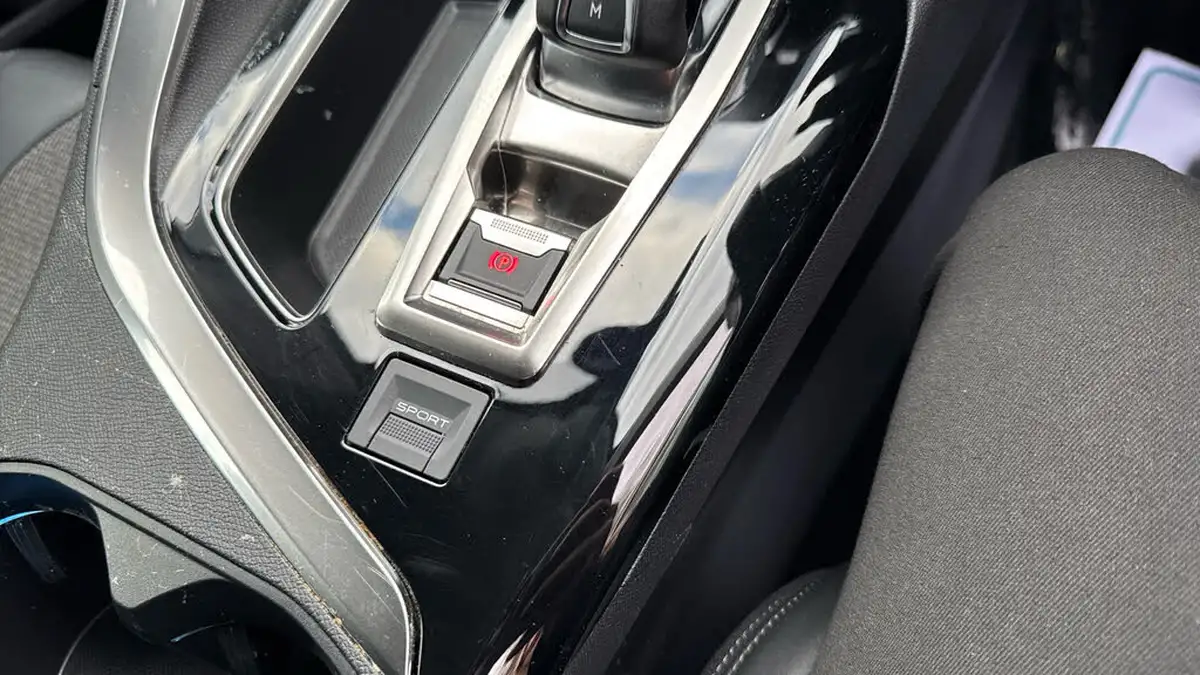 2019-peugeot-5008-suv-15-bluehdi-allure-eat8-big-20