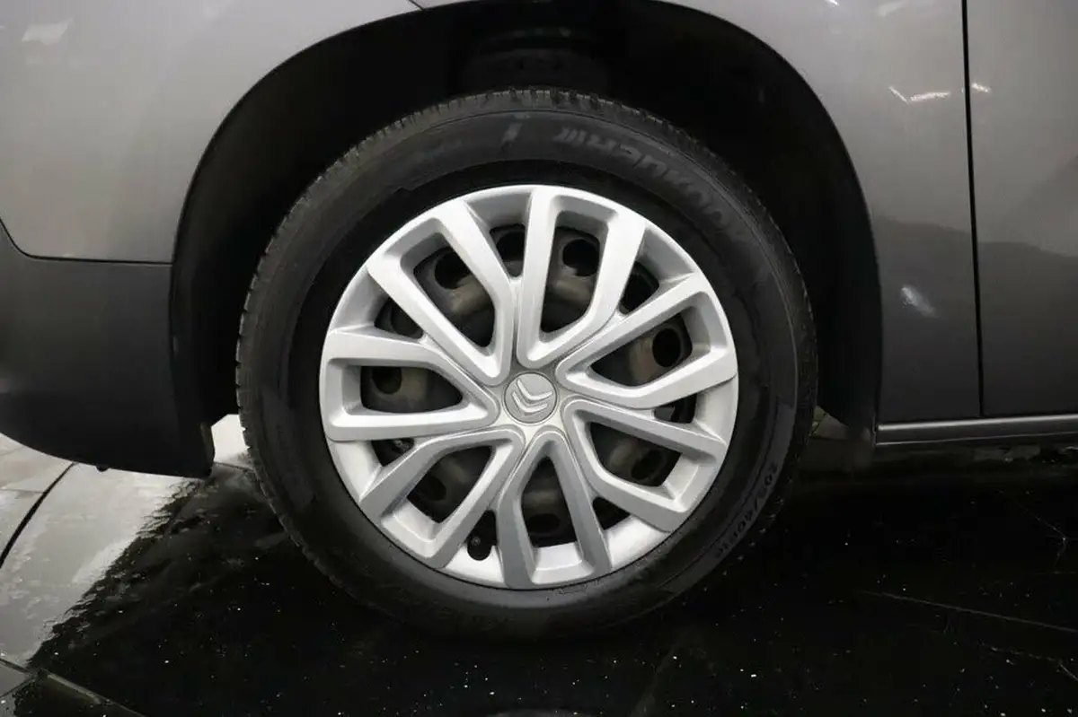 2019-citroen-berlingo-12-puretech-feel-m-size-big-30