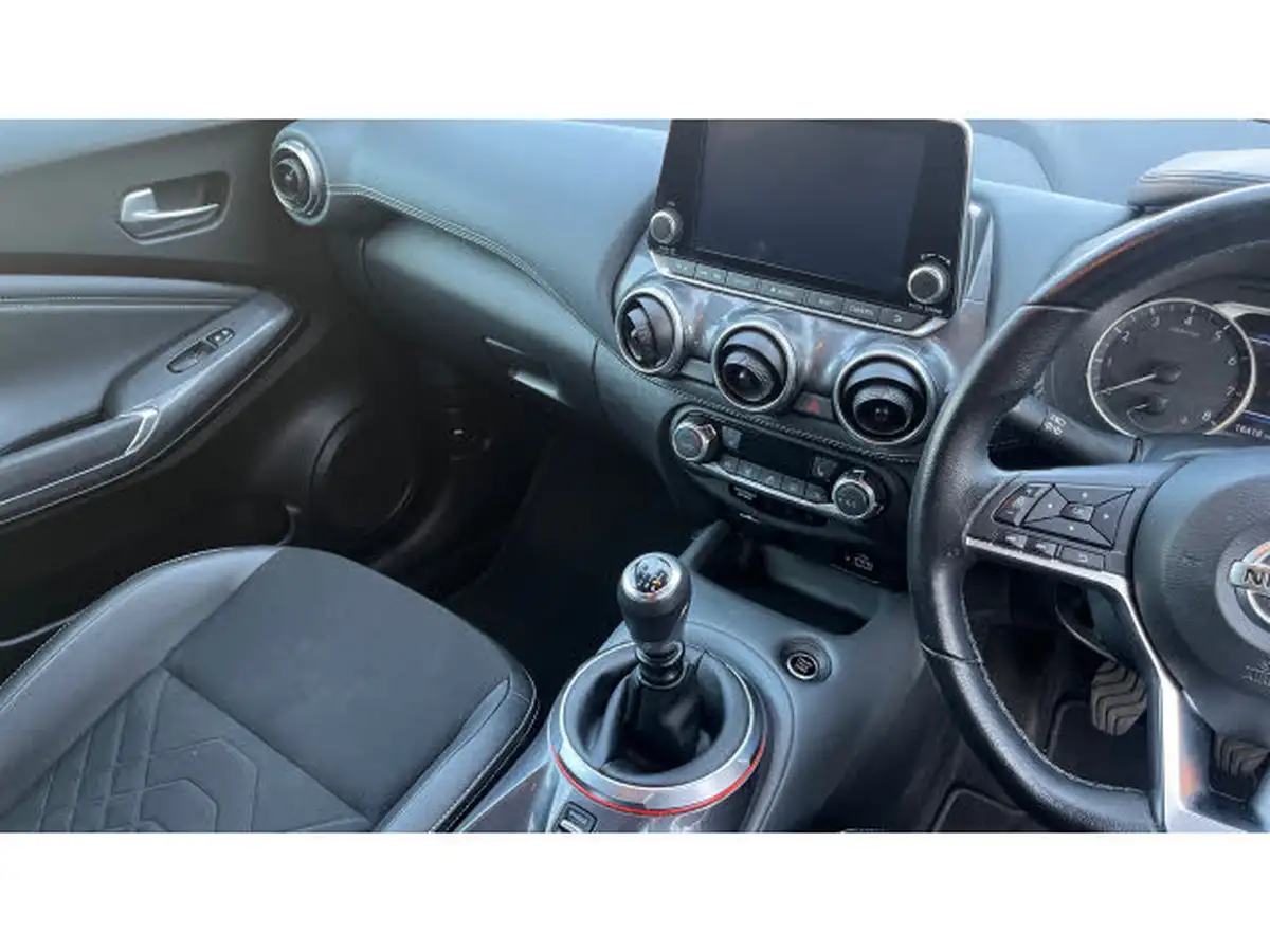 2021-nissan-juke-10-dig-t-tekna-big-13