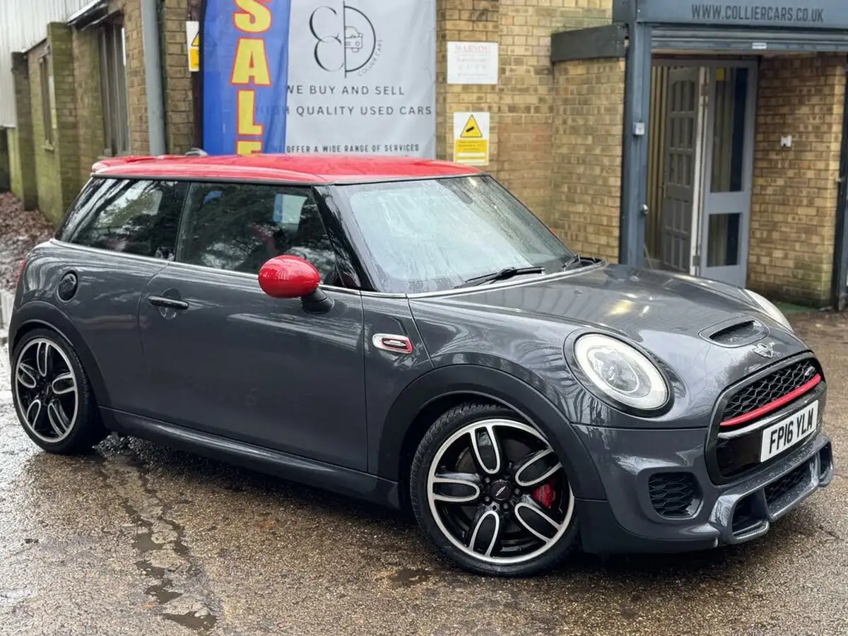 2016-mini-cooper-20-cooper-jcw-big-6