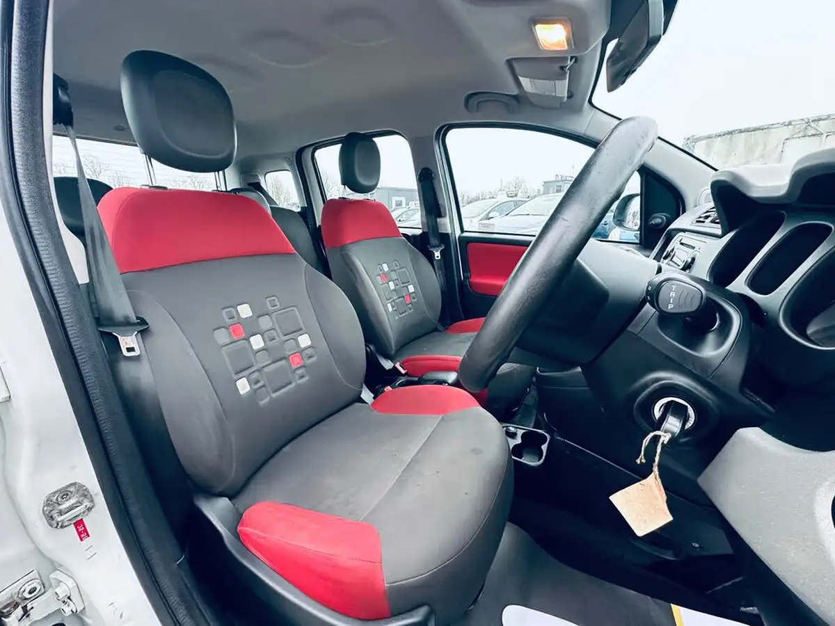 2014-fiat-panda-12-easy-big-20