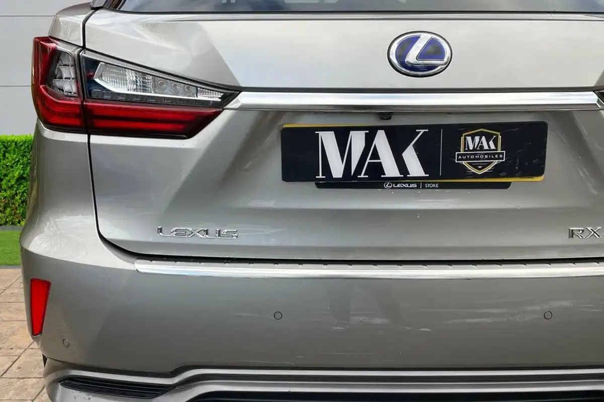 2016-lexus-rx-450h-35-premier-313ps-pan-roof-e-cvt-big-7