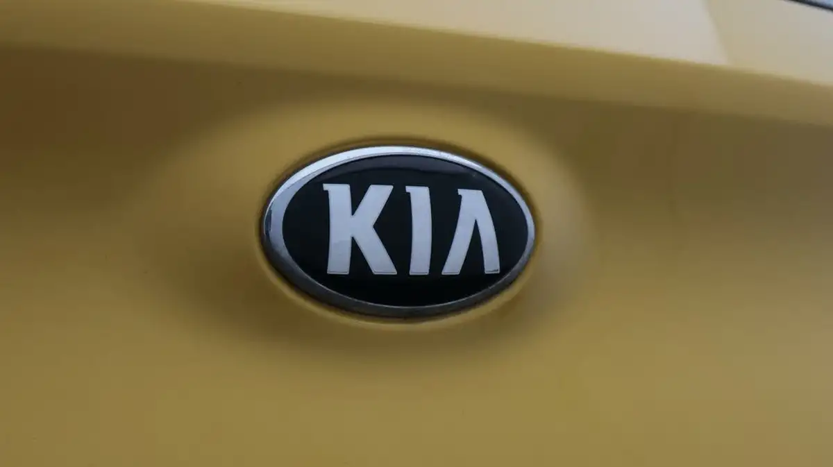 2021-kia-stonic-10-t-gdi-2-99bhp-big-21