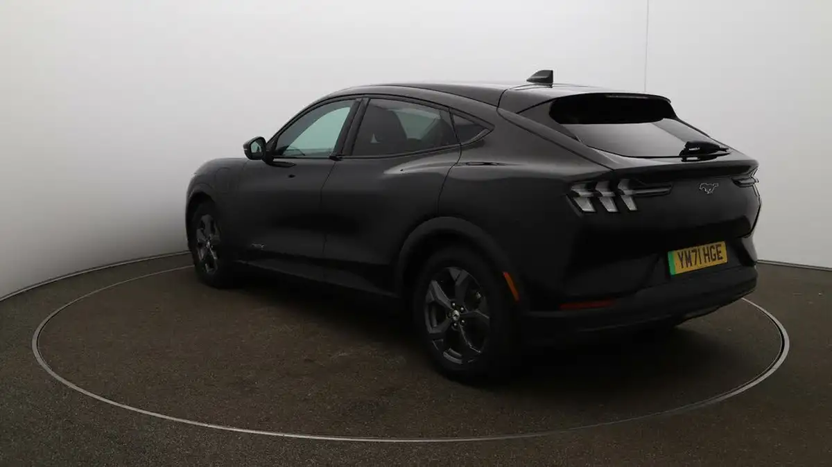 2022-ford-mustang-mach-e-e-standard-range-big-53