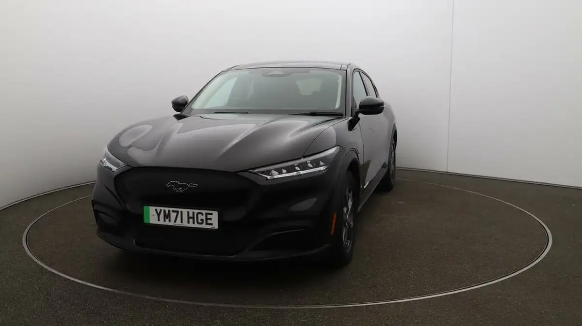 2022-ford-mustang-mach-e-e-standard-range-big-29