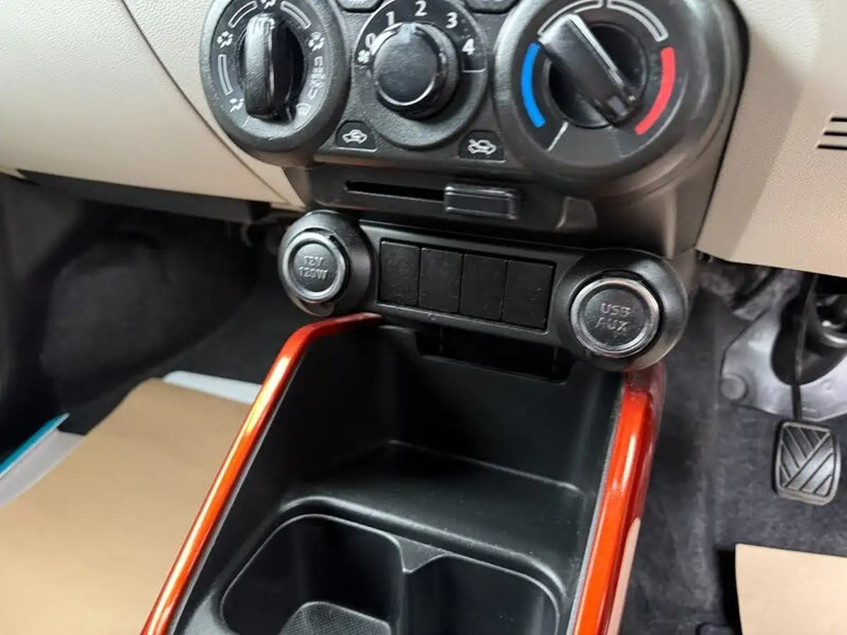 2019-suzuki-ignis-12-dualjet-sz-t-big-11