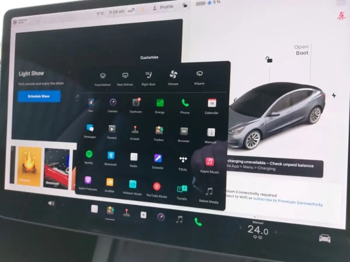 2020-tesla-model-3-e-long-range-big-18