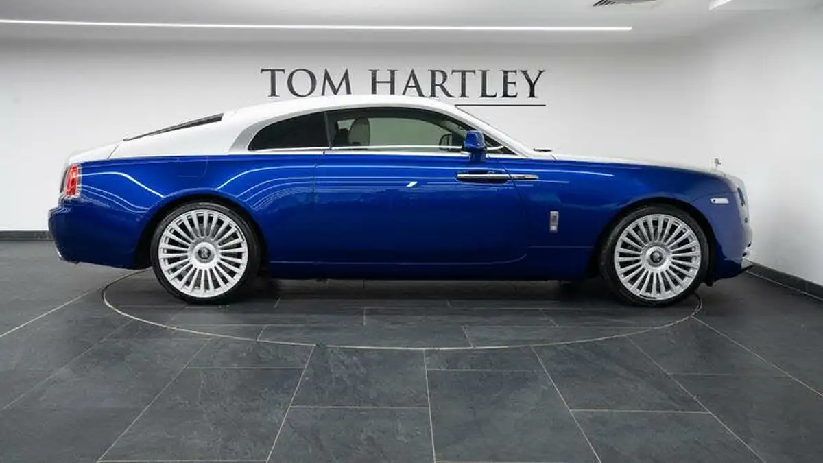 2018-rolls-royce-wraith-66-big-7