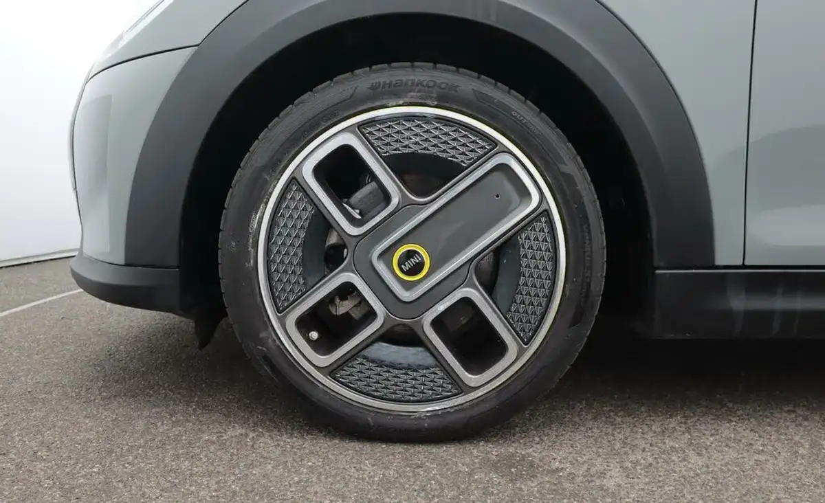 2022-mini-cooper-e-cooper-s-2-big-18