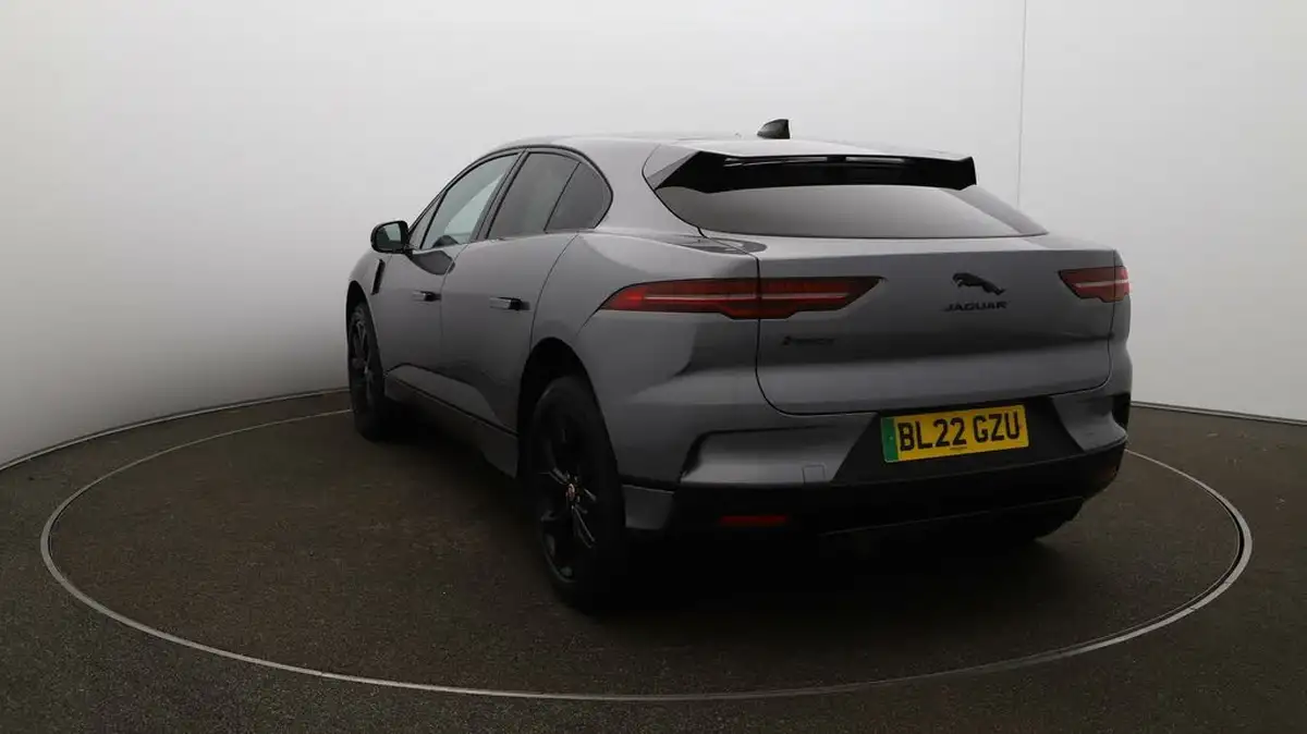 2022-jaguar-i-pace-ev400-black-big-53